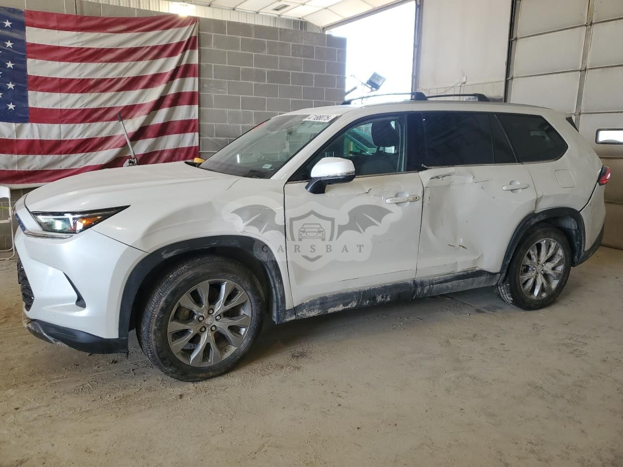 Toyota Grand Highlander XLE 2.4L 4 2024
