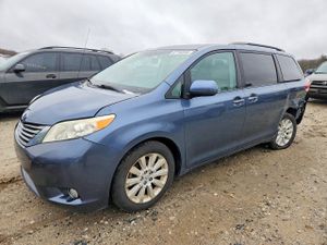 Toyota Sienna 3.5L 6 2014