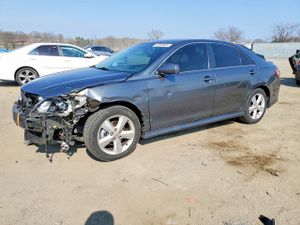 Toyota Camry 2.5L 4 2010