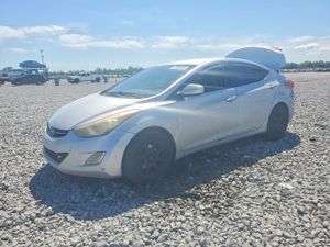 Hyundai Elantra 1.8L 4 2013