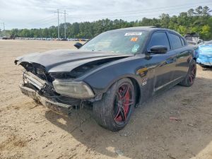 Dodge Charger 6.4L 8 2013