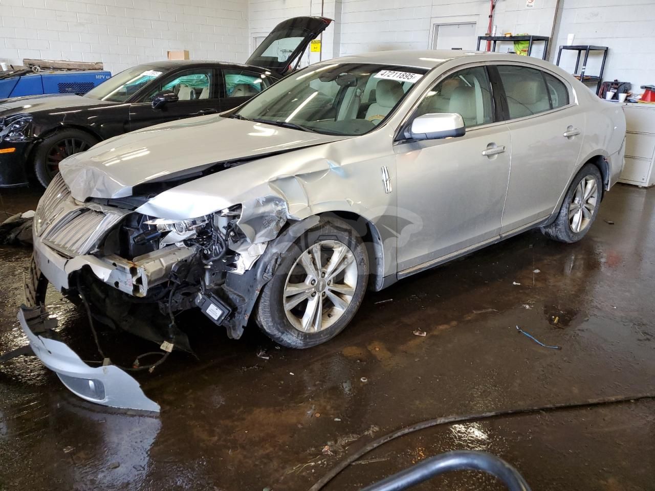 Lincoln MKS 3.7L 6 2010