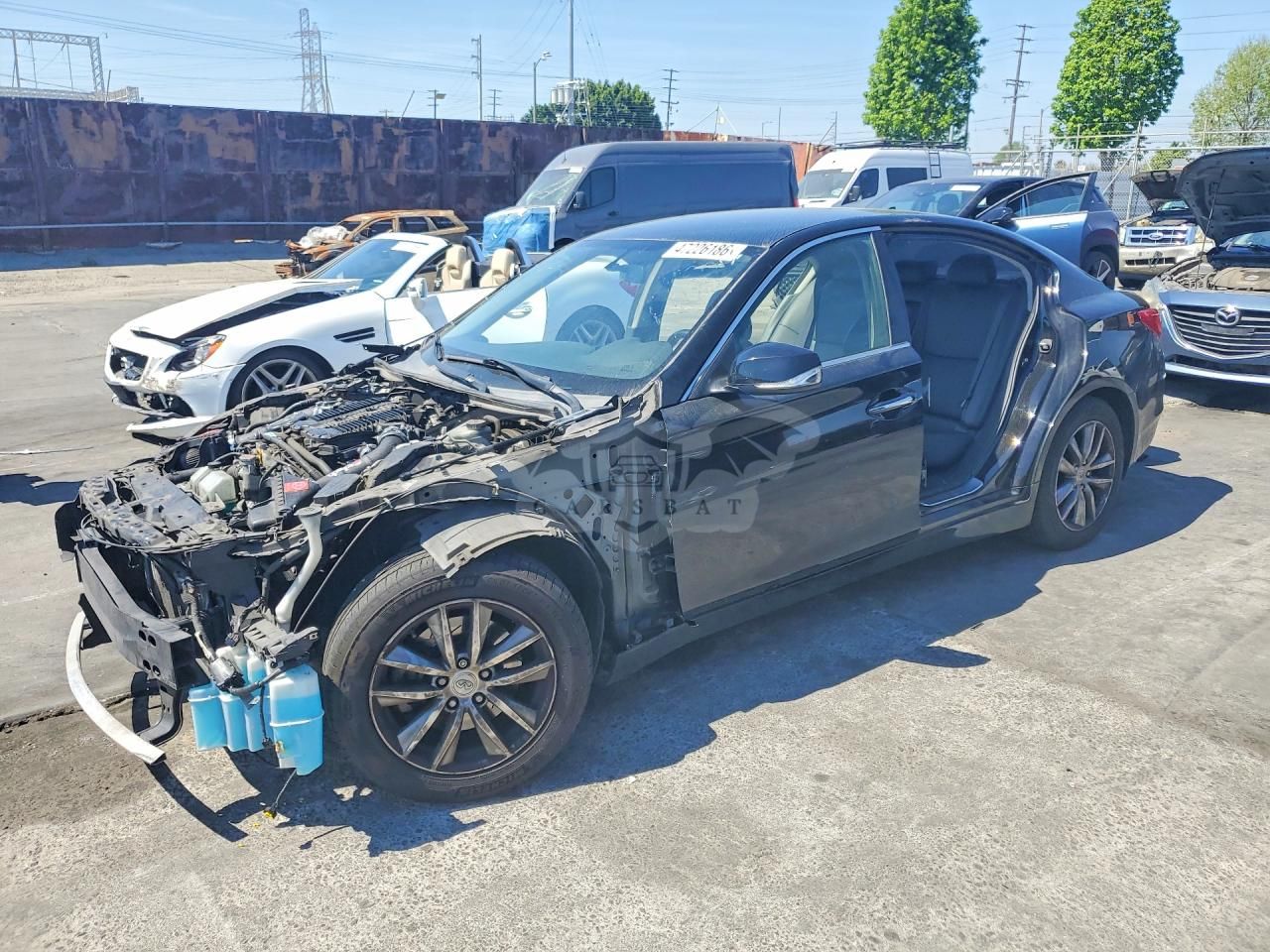 Infiniti Q50 3.7L 6 2015