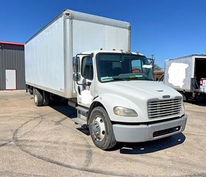 Freightliner Business Class M2 6.7L 6 2011