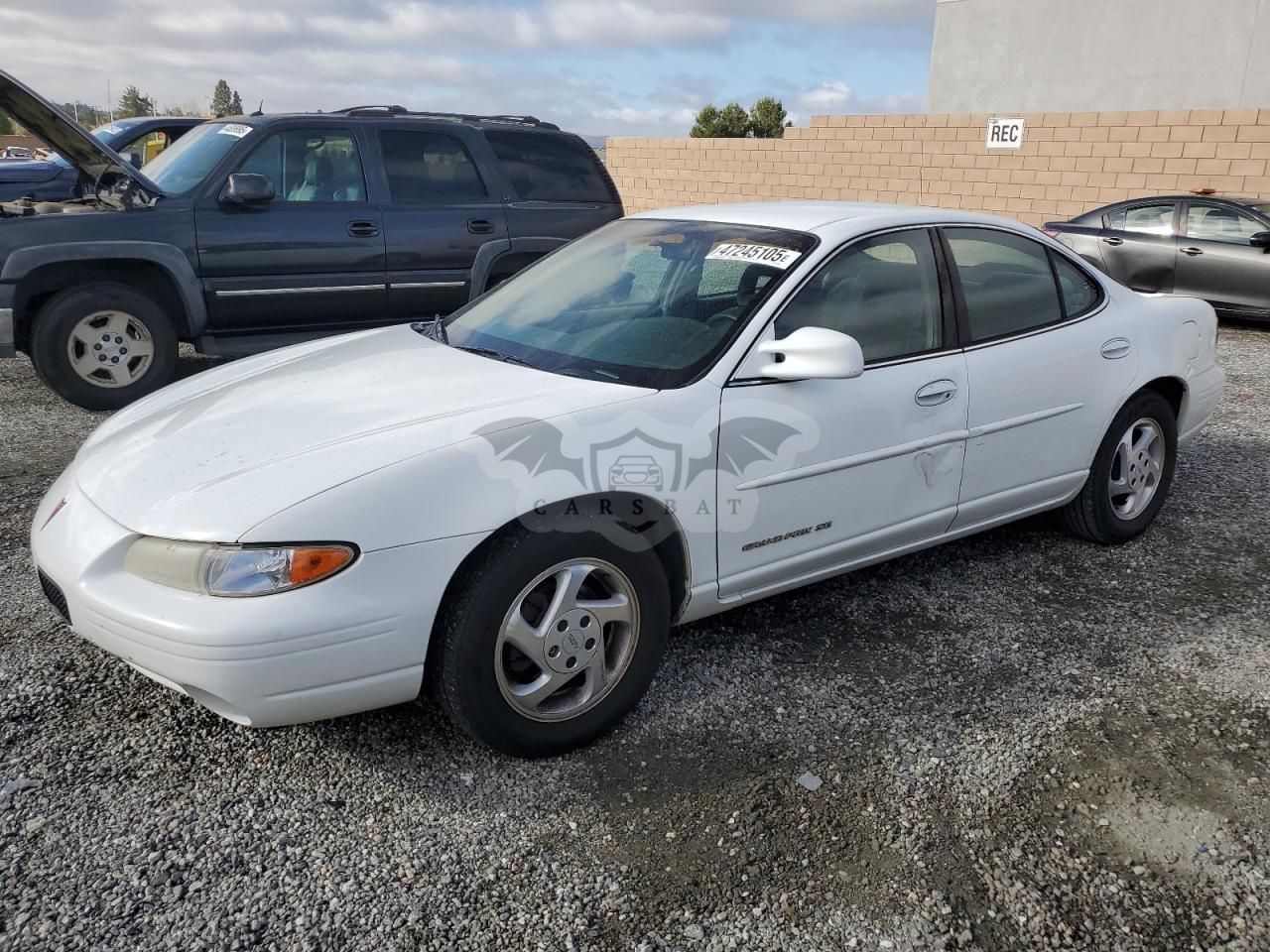Pontiac Grand Prix SE 3.1L 6 1999
