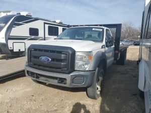 Ford F550 SUPER DUTY 6.7L 8 2011