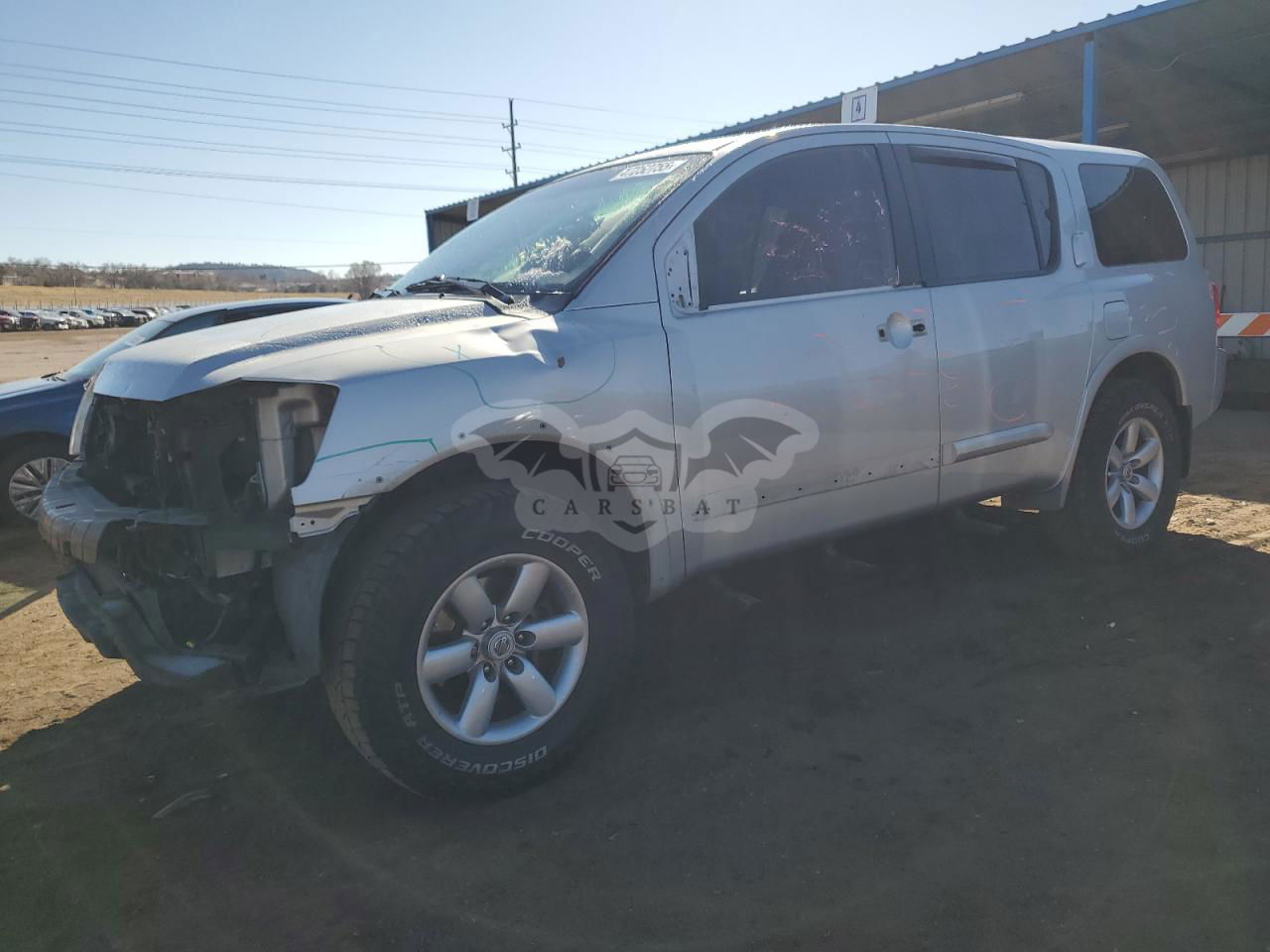 Nissan Armada SV 5.6L  8 2014