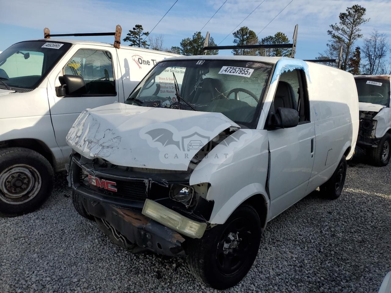 GMC Safari XT 4.3L 6 2003