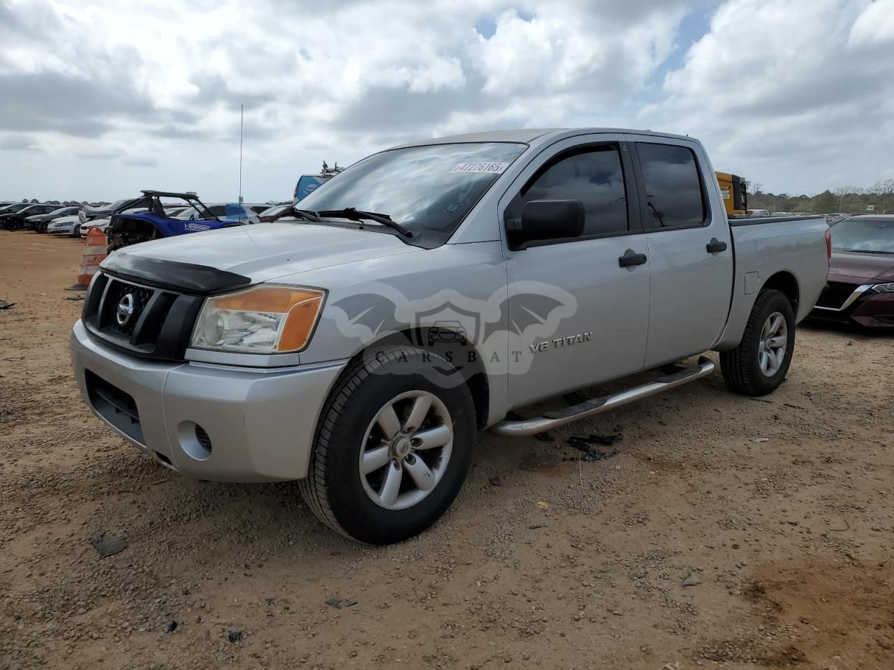 Nissan Titan S 5.6L 8 2011
