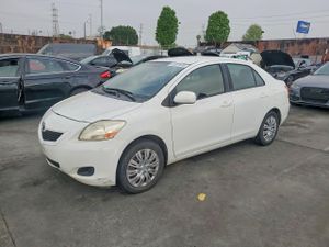 Toyota Yaris 1.5L 4 2012