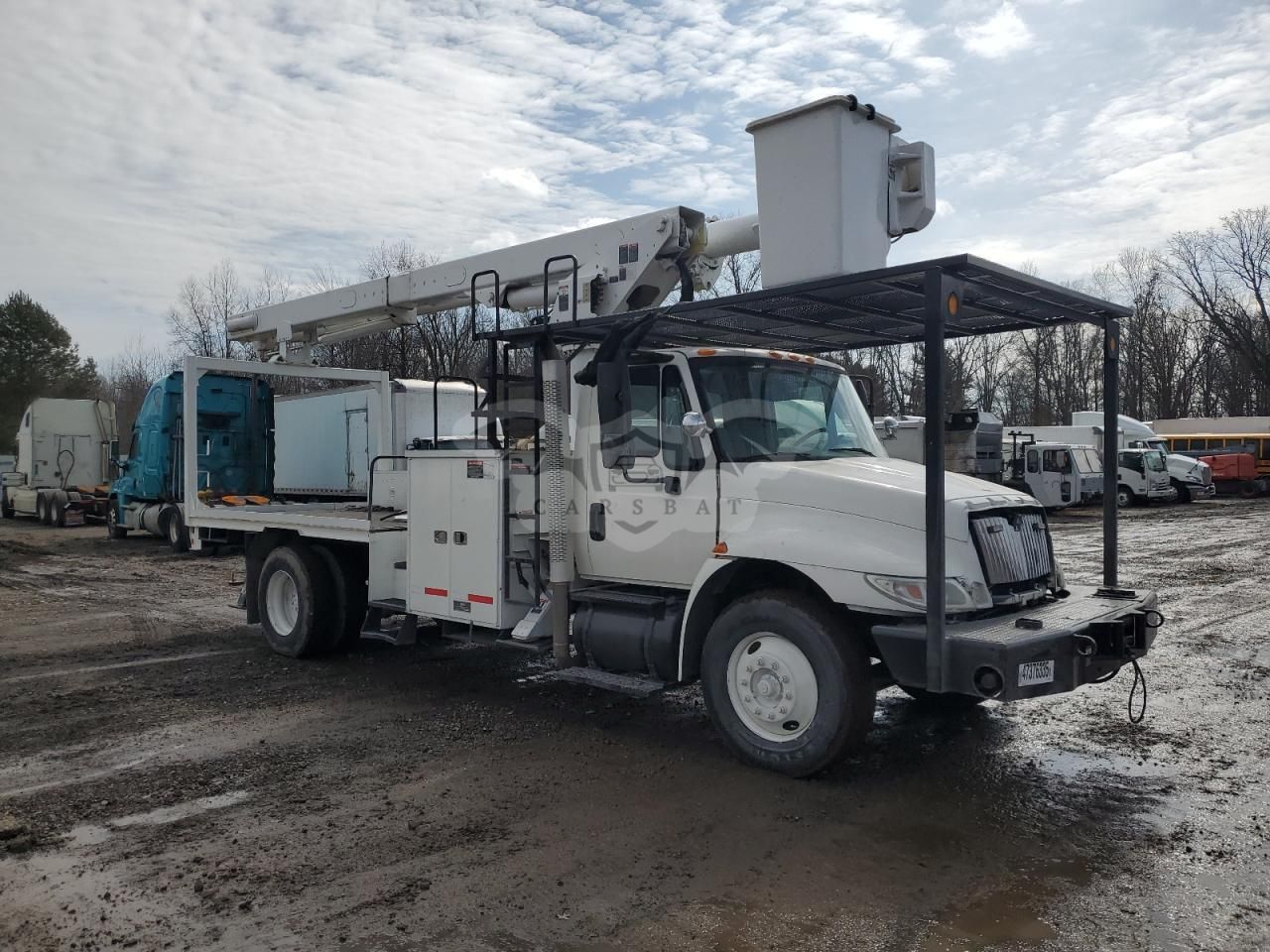 International DuraStar / 4000 4300 6.4L 8 2012