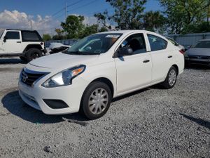 Nissan Versa 1.6L 4 2015