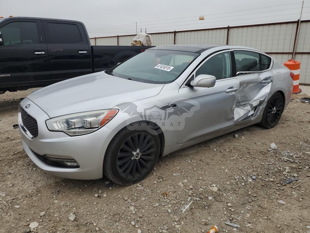 Kia K900 (K9) 5.0L 8 2015