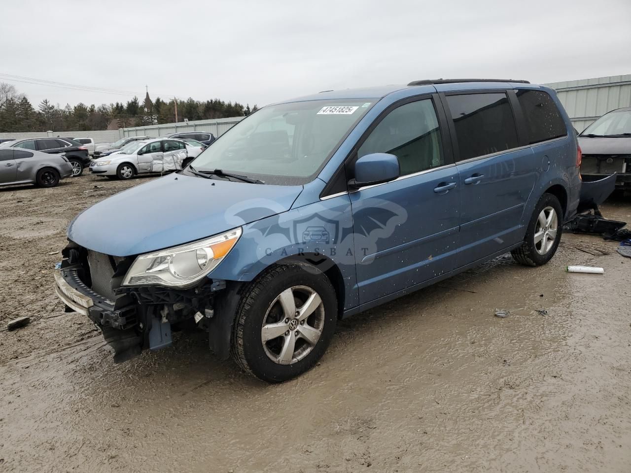 Volkswagen Routan SE 3.6L 6 2011