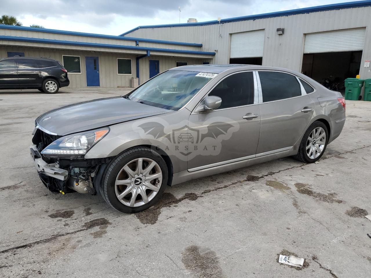 Hyundai Equus SIGNATURE 5.0L 8 2013