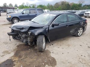 Toyota Camry BASE 2.5L 4 2011