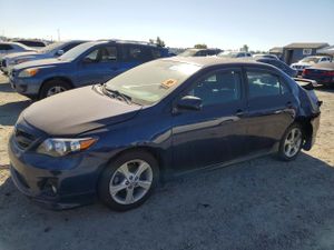 Toyota Corolla 1.8L 4 2011