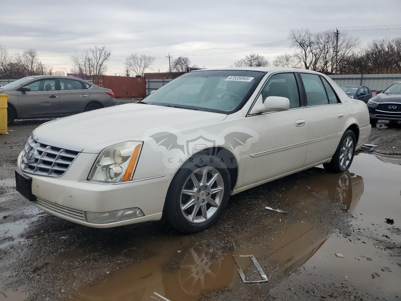 Cadillac DTS LUXURY COLLECTION 4.6L 8 2011