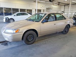 Toyota Camry 2.2L 4 1999