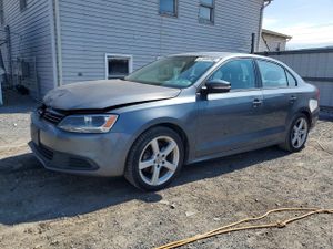 Volkswagen Jetta 1.8L 4 2014