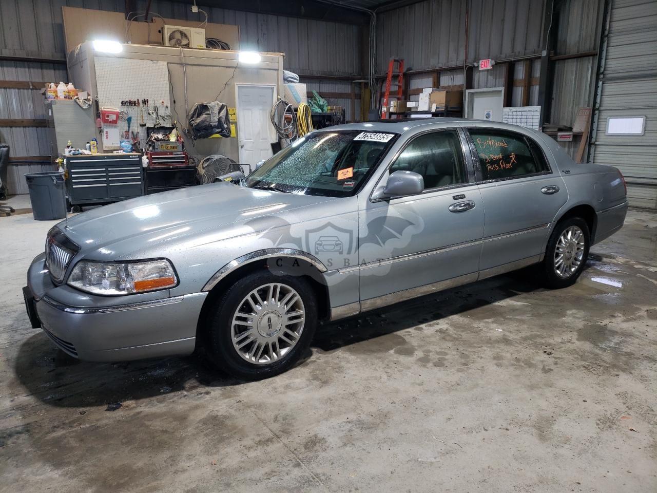 Lincoln Town Car SIGNATURE LIMITED 4.6L 8 2006