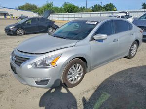 Nissan Altima 2.5L 4 2015