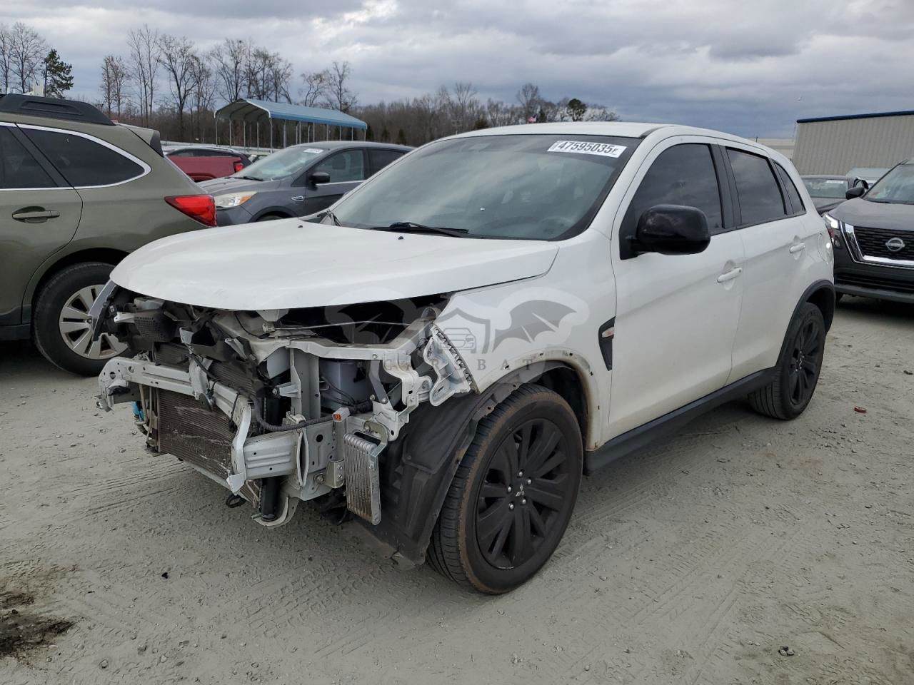 Mitsubishi Outlander ES 2.0L  4 2021