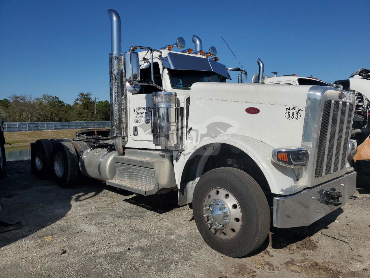 Peterbilt 389/520 12.9L  6 2024