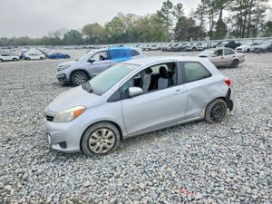 Toyota Yaris 1.5L 4 2012