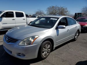 Nissan Altima BASE 2.5L 4 2012