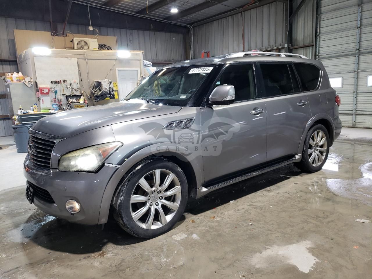 Infiniti QX56 5.6L 8 2013