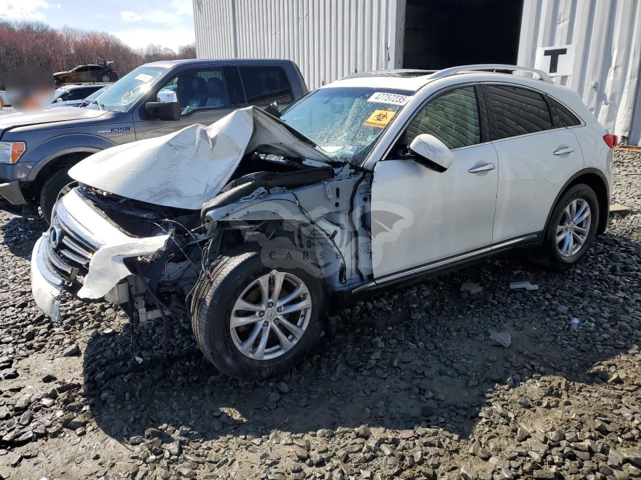 Infiniti QX70 3.7L 6 2014