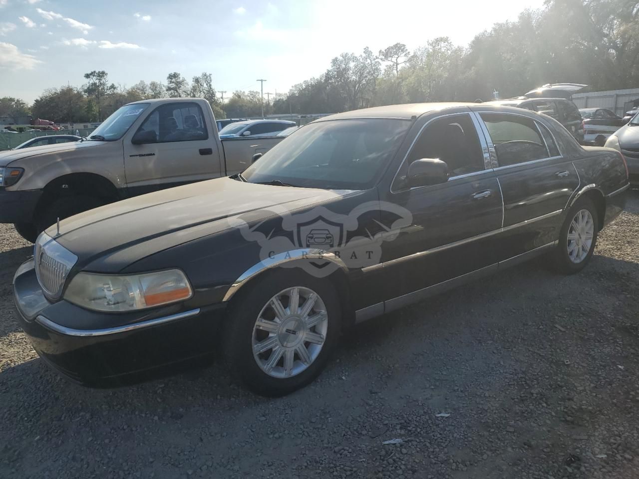 Lincoln Town Car SIGNATURE LIMITED 4.6L 8 2011