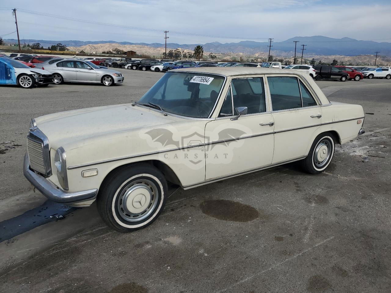 Mercedes-Benz 240 1968