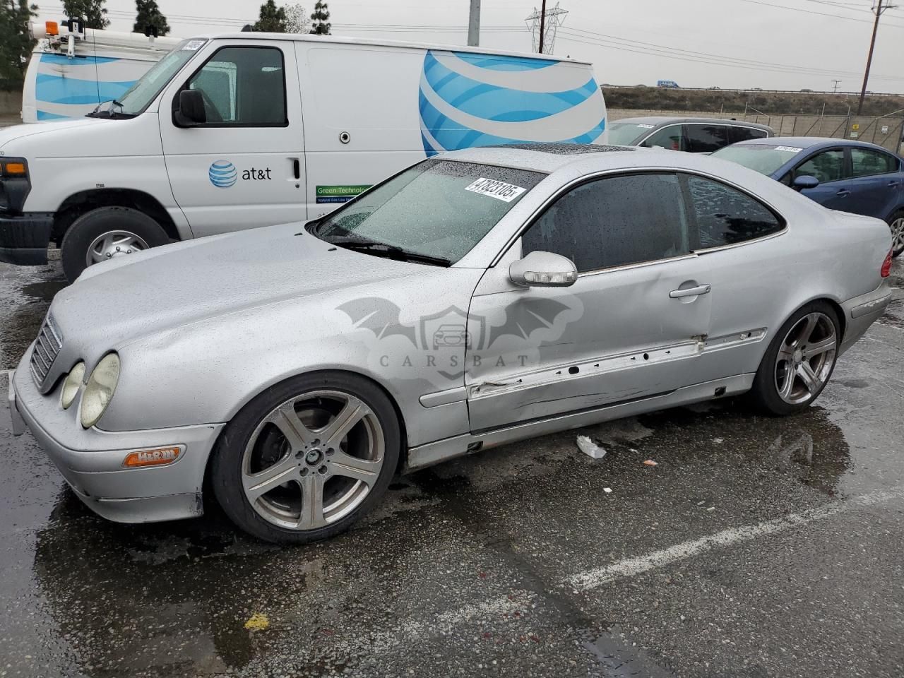 Mercedes-Benz CLK 320 3.2L 6 2001