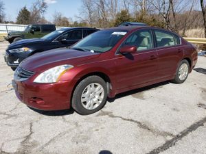 Nissan Altima BASE 2.5L 4 2010