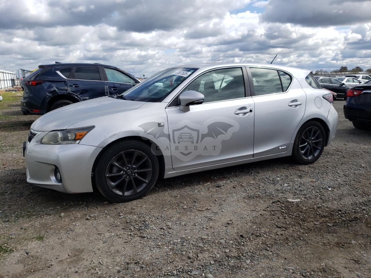 Lexus CT 200 1.8L 4 2013