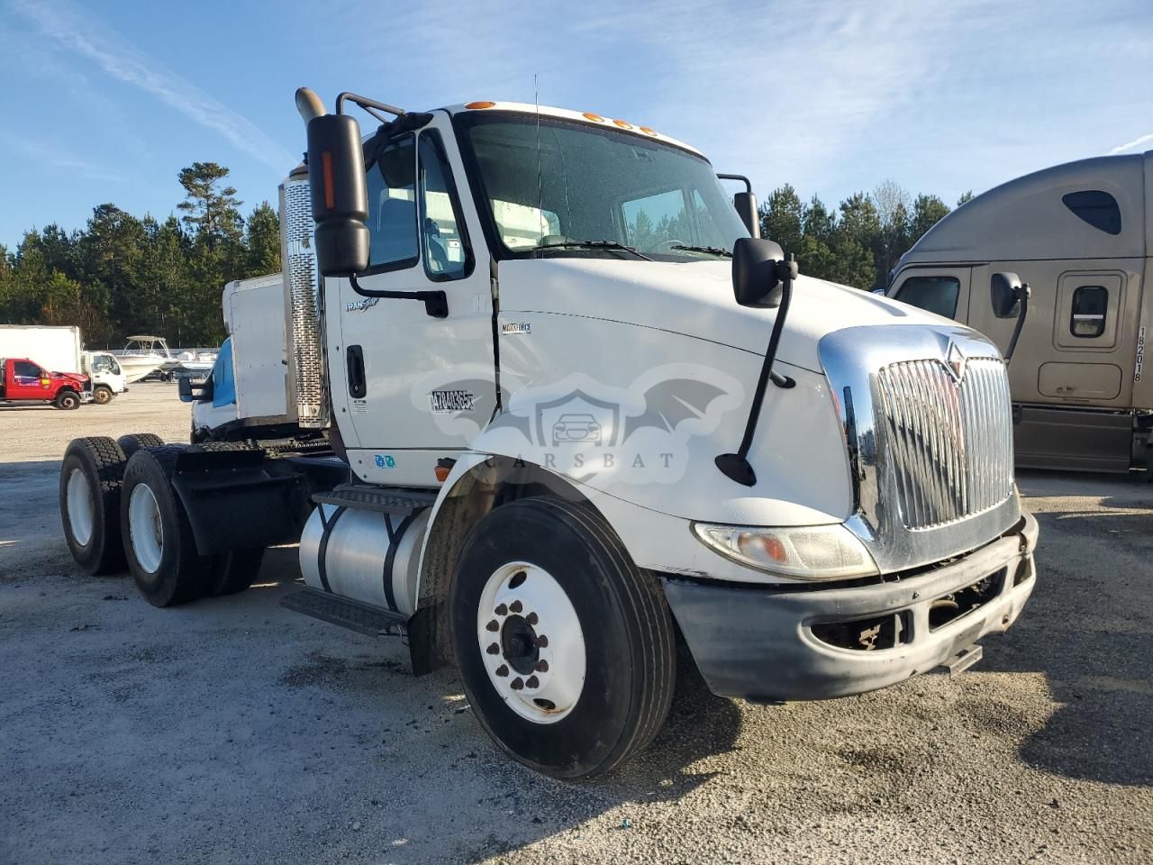 International TranStar / 8000 Series 8600 11.0L 6 2011