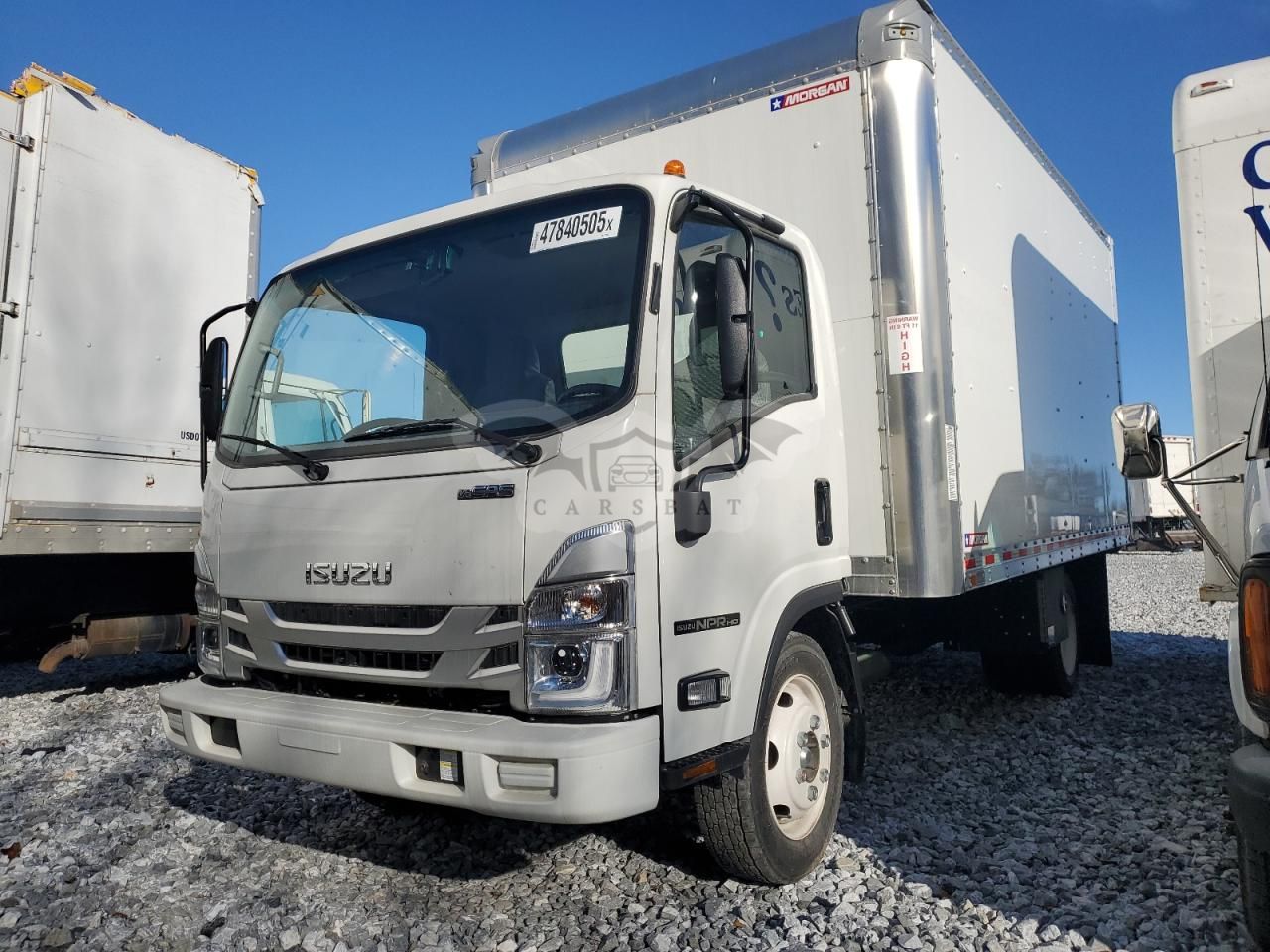 Isuzu NPR 6.6L 8 2024