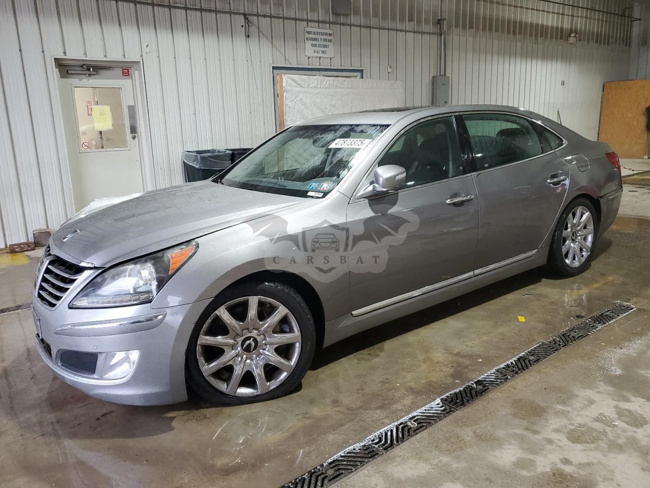 Hyundai Equus SIGNATURE 5.0L 8 2012