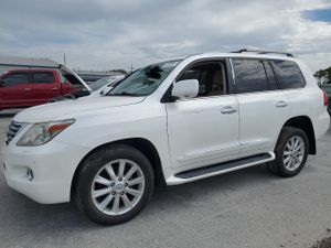 Lexus LX 570 5.7L 8 2010