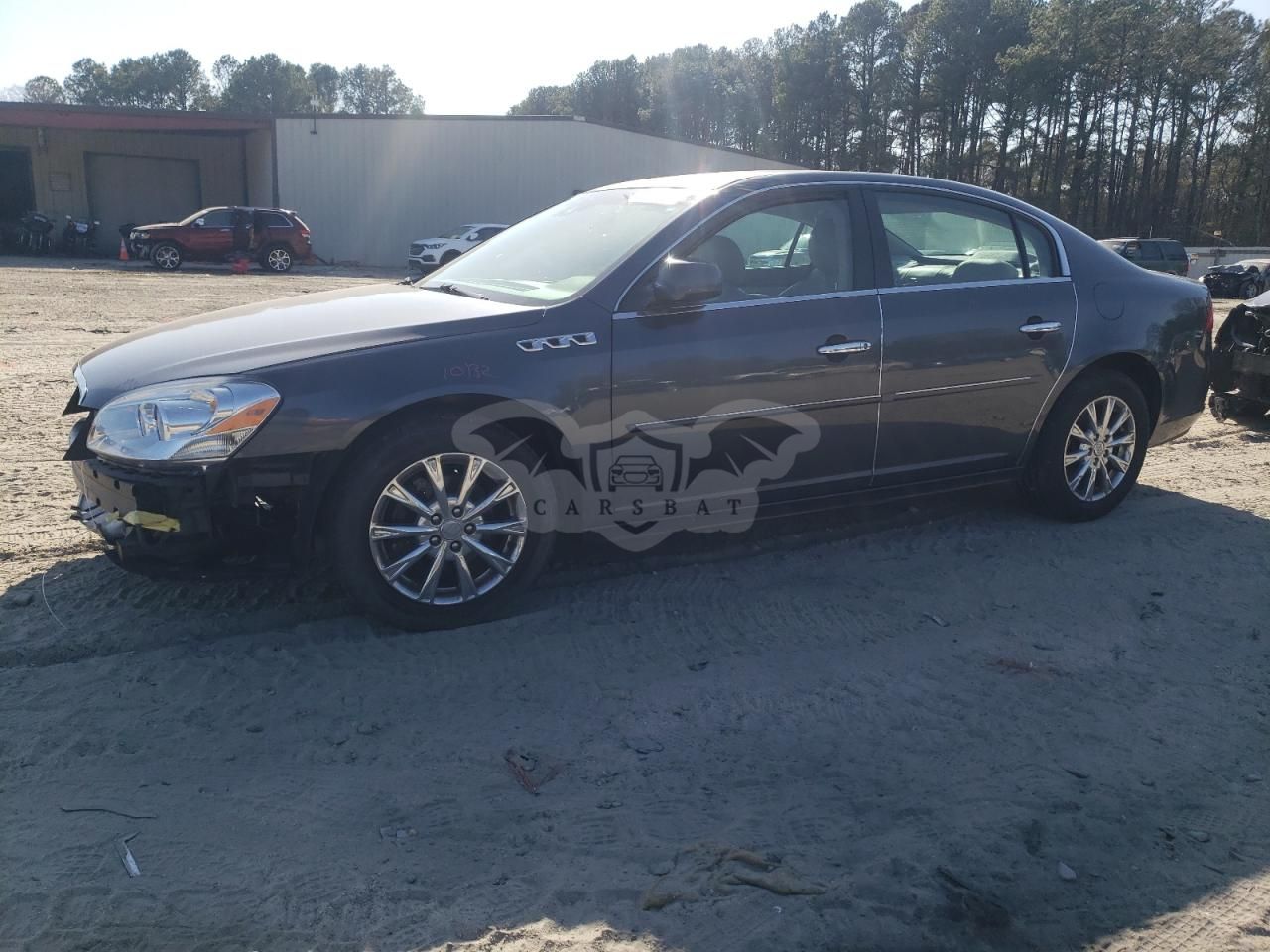 Buick Lucerne CXL 3.9L 6 2011