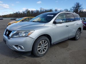 Nissan Pathfinder S 3.5L 6 2015