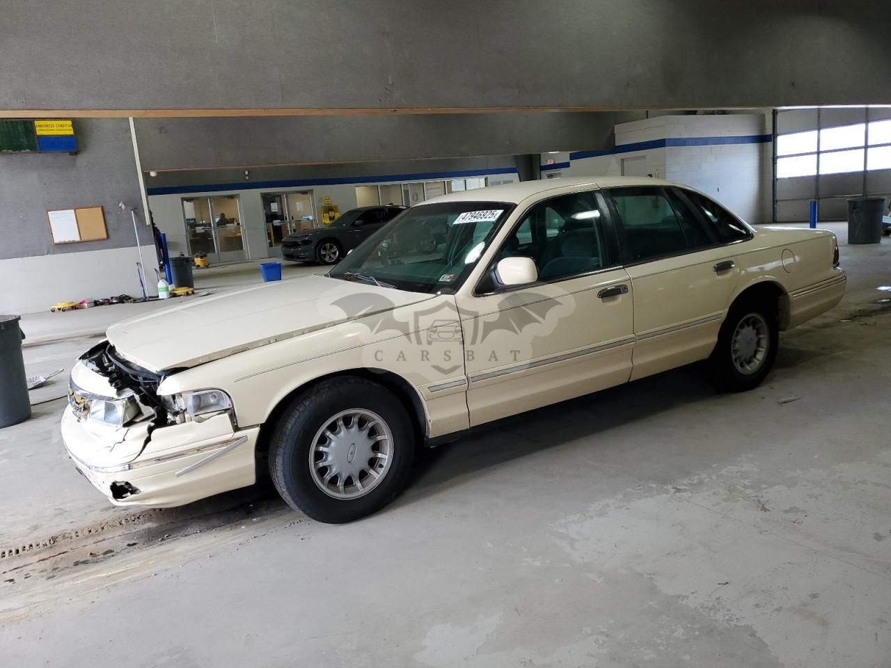 Ford Crown LX 4.6L 8 1996
