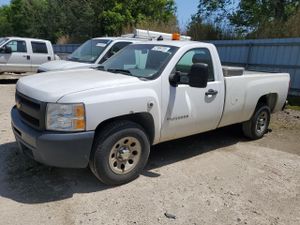 Chevrolet Silverado 1500 C1500 4.3L 6 2013