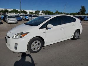 Toyota Prius 1.8L 4 2011