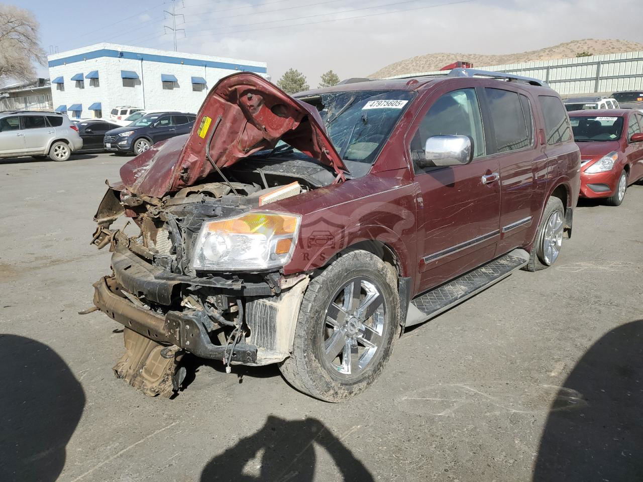 Nissan Armada SV 5.6L  8 2012