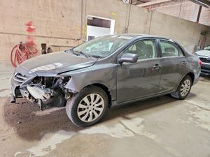 Toyota Corolla 1.8L 4 2013