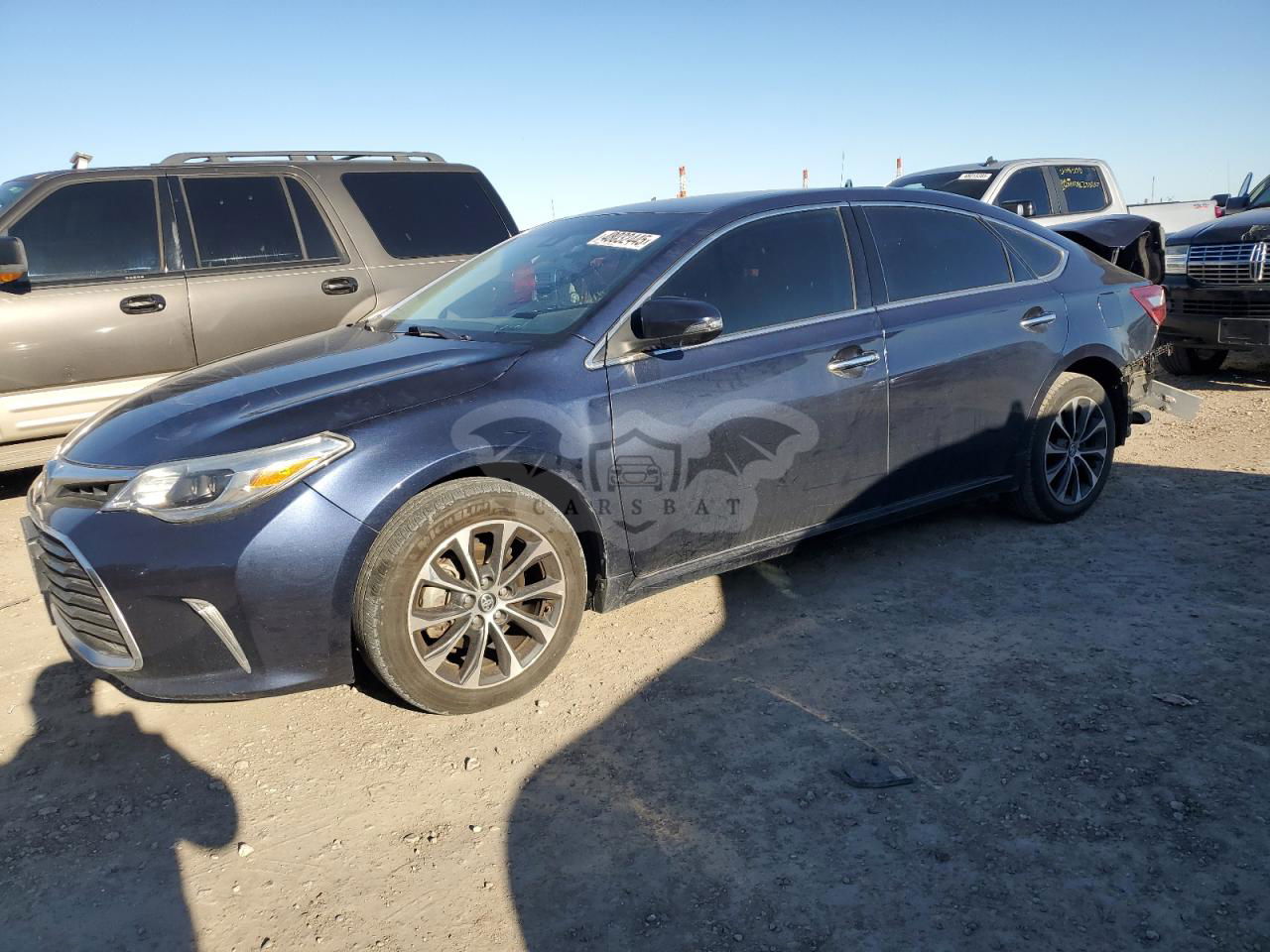 Toyota Avalon XLE 3.5L  6 2018