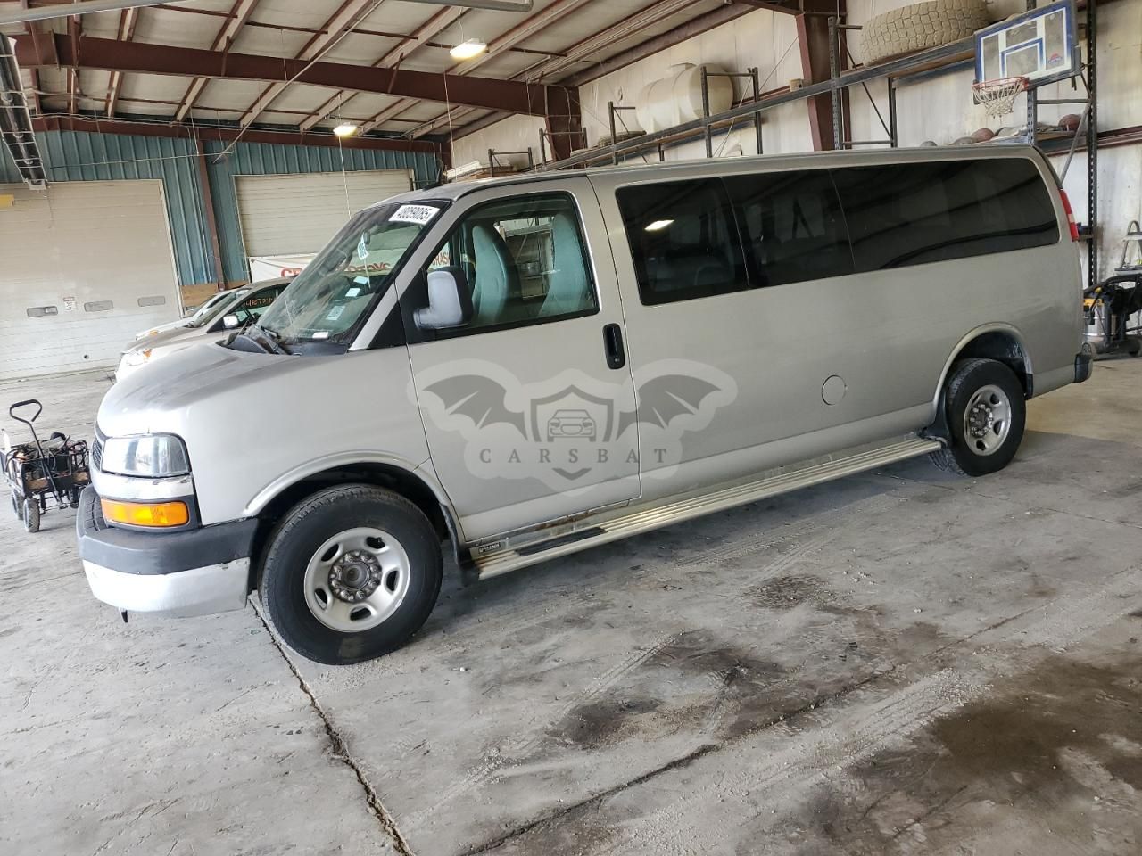 Chevrolet Express LS 6.0L 8 2012